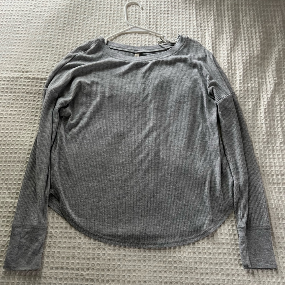 Grey long sleeve
